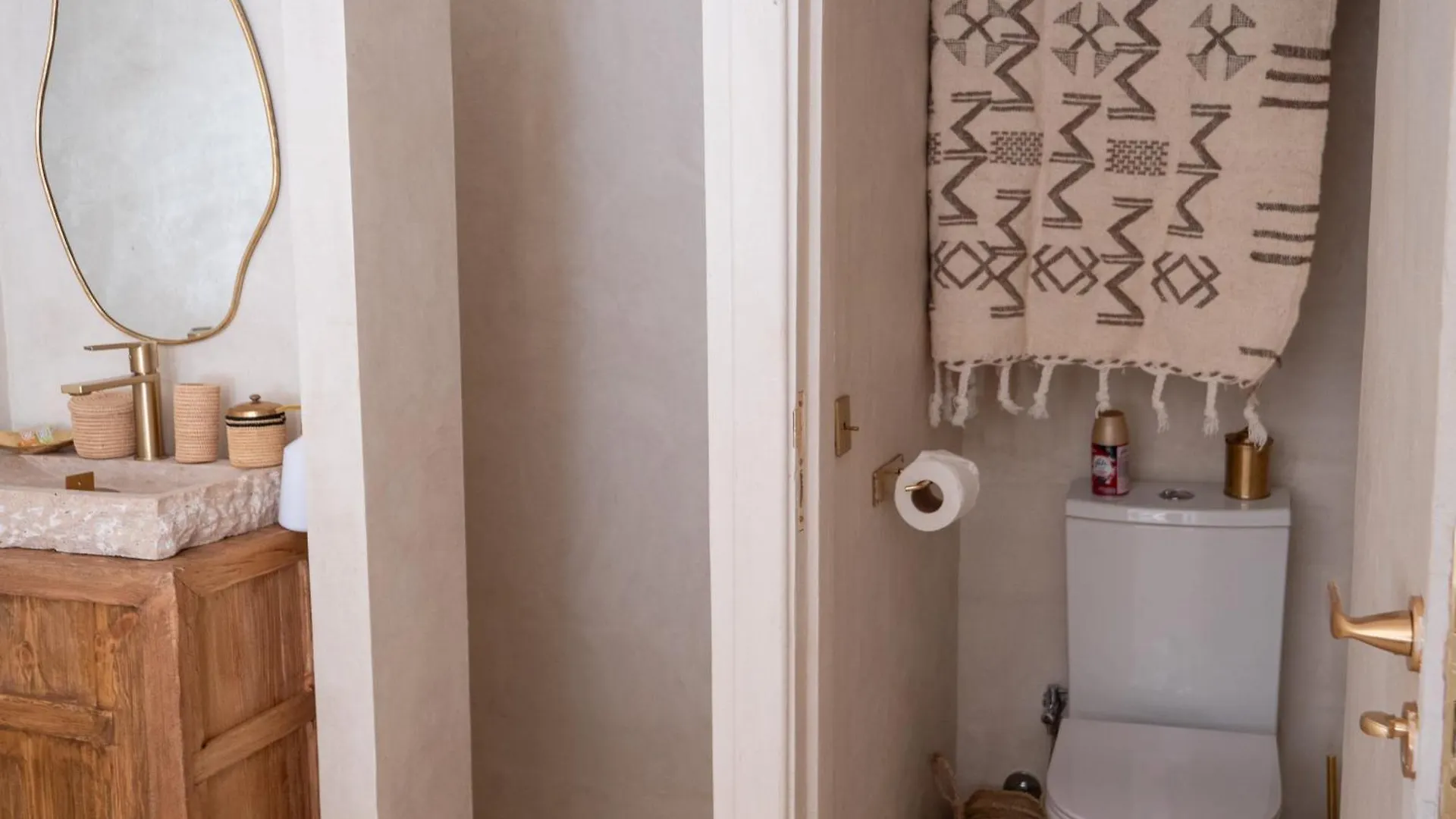 Riad Dar Sary Marrakech Medina Prive 3 Chambres Marrakesh 0*,  Morocco